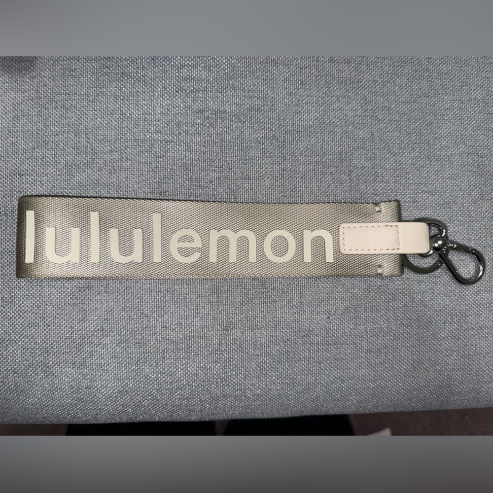 Lululemon Gray Never Lost Key Chain